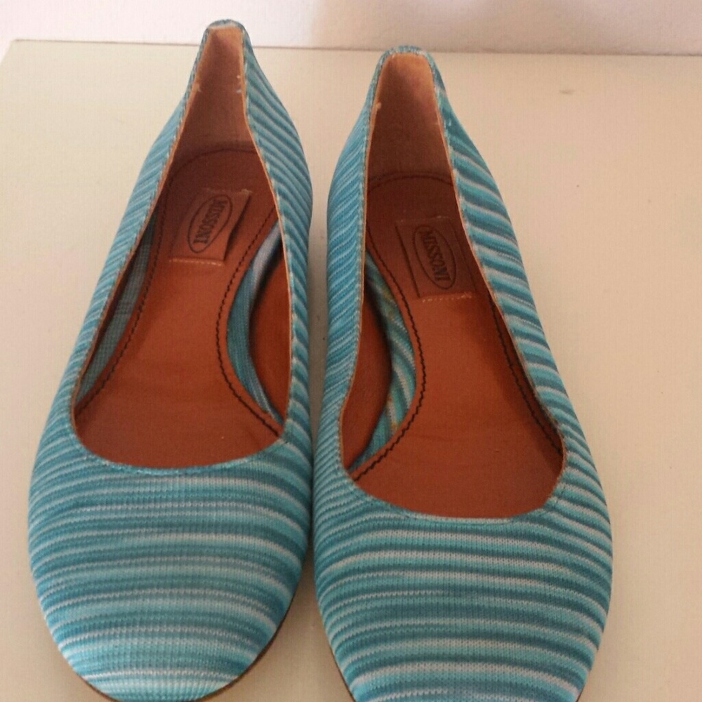 OFFERS!!Teal Blue MISSONI Flats